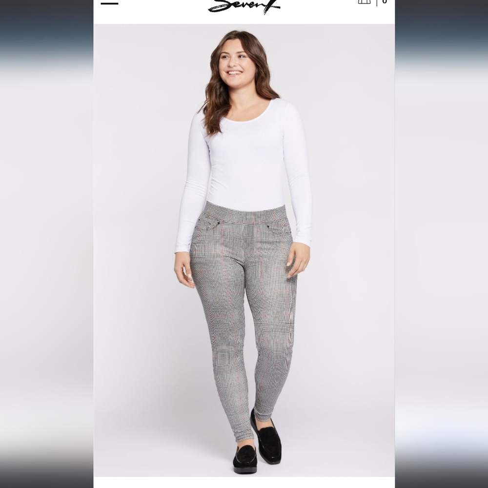 Seven7 pull on ponte skinny leg XL plaid